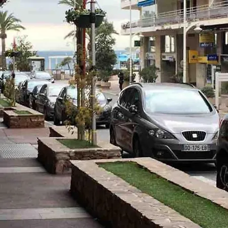 Le Bijou 4 Pers, Standing Hyper Centre Au Pied De La Plage Saint-Raphael (Var)